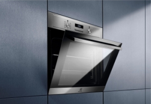    Electrolux EOF3H40BX  
