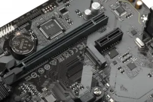   Gigabyte B650M S2H Socket AM5