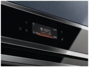    Electrolux EOE8P39WX / 