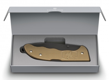   Victorinox Evoke BS Alox Beige (0.9415.DS249) 136 4.  .