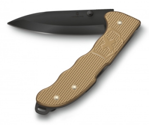  Victorinox Evoke BS Alox Beige (0.9415.DS249) 136 4.  .