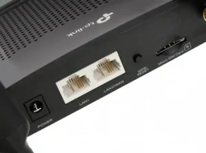   TP-Link TL-MR100 N300 10/100BASE-TX/4G(3G) cat.4 