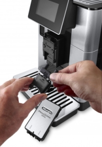  DELONGHI 	 ECAM610.74.MB