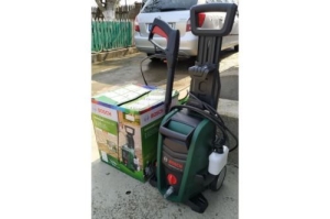    BOSCH UniversalAquatak 130 (06008A7B00)  1.7, 130, 380/