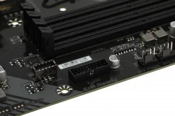   Gigabyte B760 DS3H AX LGA1700
