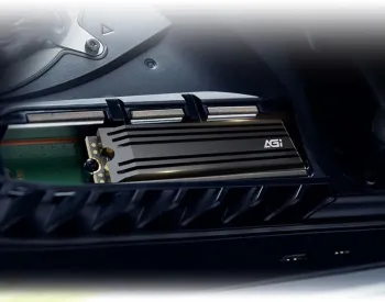  SSD AGi PCIe 4.0 x4 1TB AGI1T0G44AI828 AI828 M.2 2280