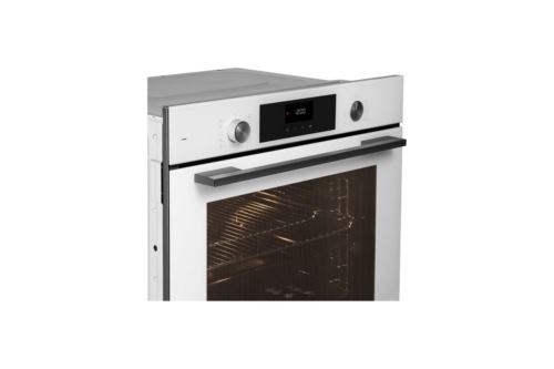    Zigmund & Shtain E 156 W
