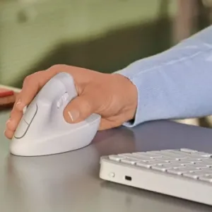   Logitech Lift , 4000 dpi, , Bluetooth, USB,  - 6