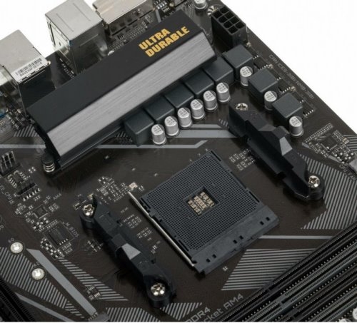   GIGABYTE  B550M DS3H V1.7 Socket AM4